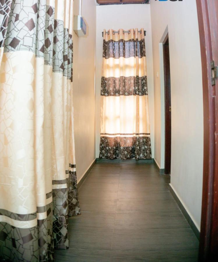 Katunayaka Airport Villa D 87 מראה חיצוני תמונה